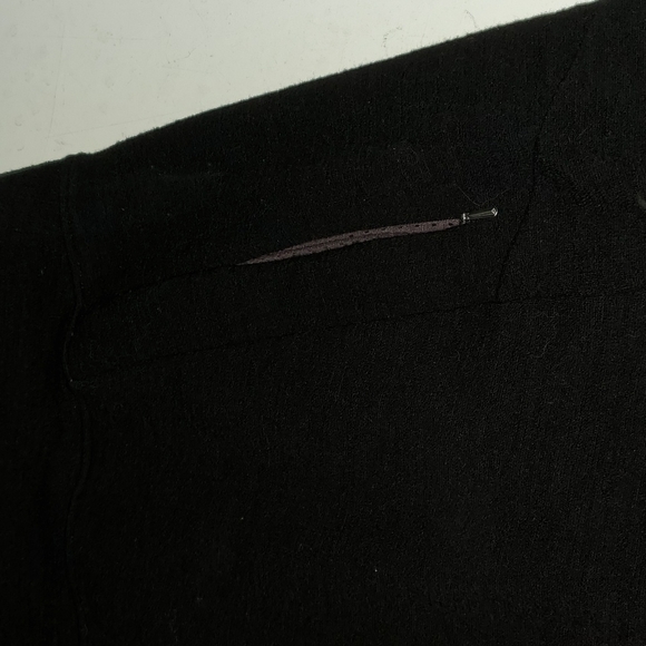 Ibex women's black wool A frame strech skirt with side zip pockets - Picture 2 of 10